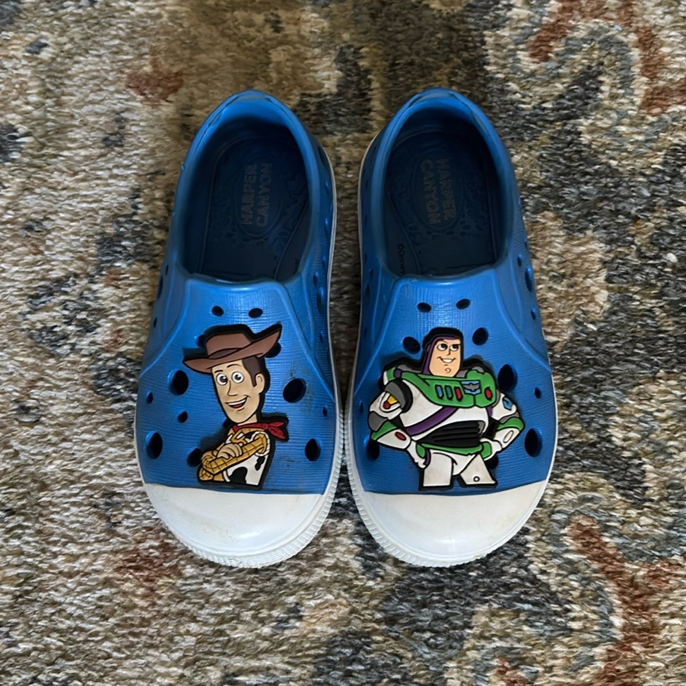 Harper Canyon Boys Toddler Size 5 Toy Story Shoes